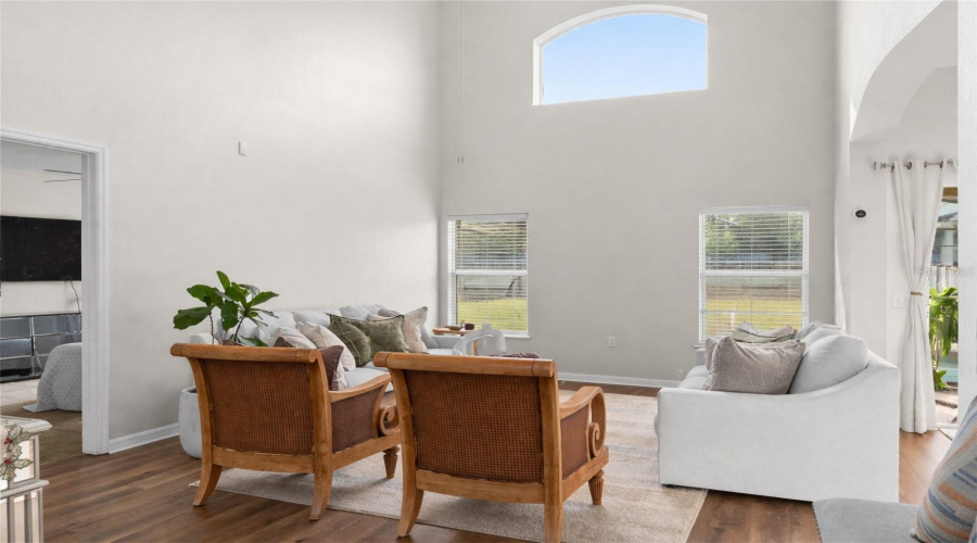 DAVENPORT, Florida 33897, 5 Bedrooms Bedrooms, ,3 BathroomsBathrooms,Residential,For Sale,LANGHAM,0,MFRO6372795