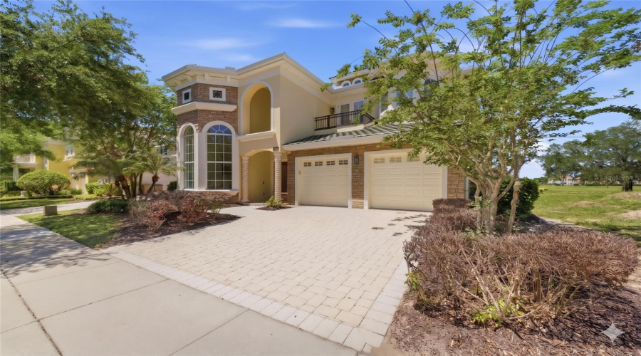 KISSIMMEE, Florida 34747, 5 Bedrooms Bedrooms, ,5 BathroomsBathrooms,Residential,For Sale,GATHERING,0,MFRO6400833