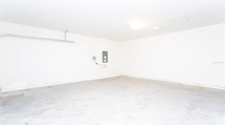 DAVENPORT, Florida 33837, 3 Bedrooms Bedrooms, ,2 BathroomsBathrooms,Residential,For Sale,POST OAK,0,MFRS5147746