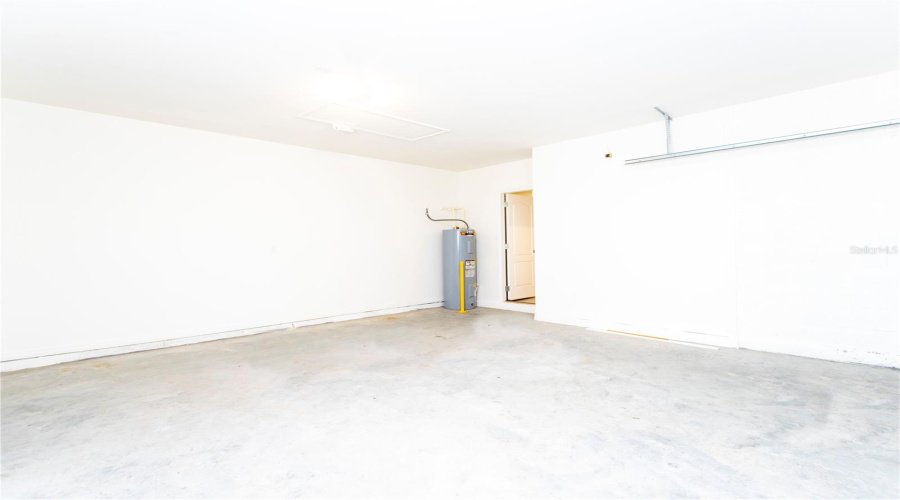 DAVENPORT, Florida 33837, 3 Bedrooms Bedrooms, ,2 BathroomsBathrooms,Residential,For Sale,POST OAK,0,MFRS5147746