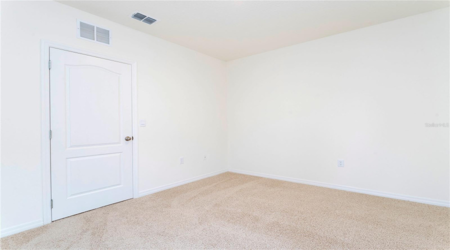 DAVENPORT, Florida 33837, 3 Bedrooms Bedrooms, ,2 BathroomsBathrooms,Residential,For Sale,POST OAK,0,MFRS5147746