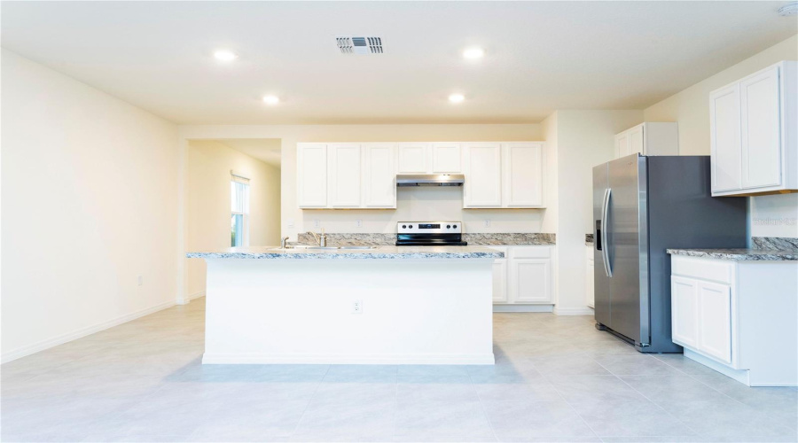 DAVENPORT, Florida 33837, 3 Bedrooms Bedrooms, ,2 BathroomsBathrooms,Residential,For Sale,POST OAK,0,MFRS5147746