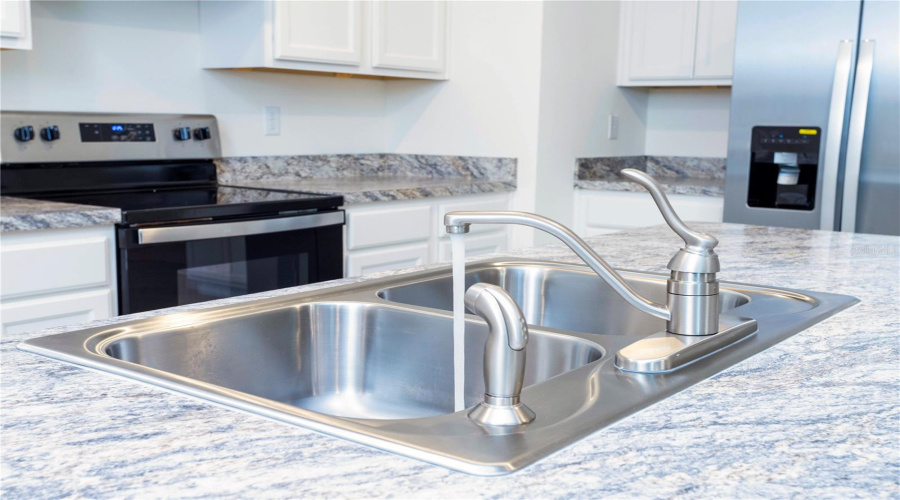 DAVENPORT, Florida 33837, 3 Bedrooms Bedrooms, ,2 BathroomsBathrooms,Residential,For Sale,POST OAK,0,MFRS5147746