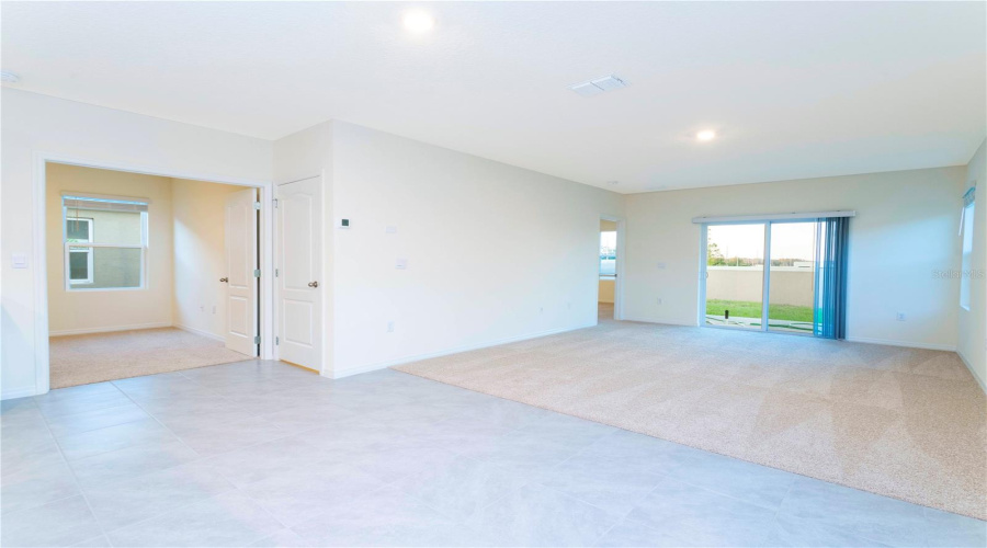 DAVENPORT, Florida 33837, 3 Bedrooms Bedrooms, ,2 BathroomsBathrooms,Residential,For Sale,POST OAK,0,MFRS5147746