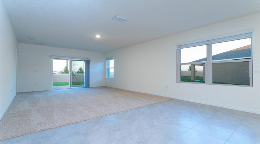 DAVENPORT, Florida 33837, 3 Bedrooms Bedrooms, ,2 BathroomsBathrooms,Residential,For Sale,POST OAK,0,MFRS5147746