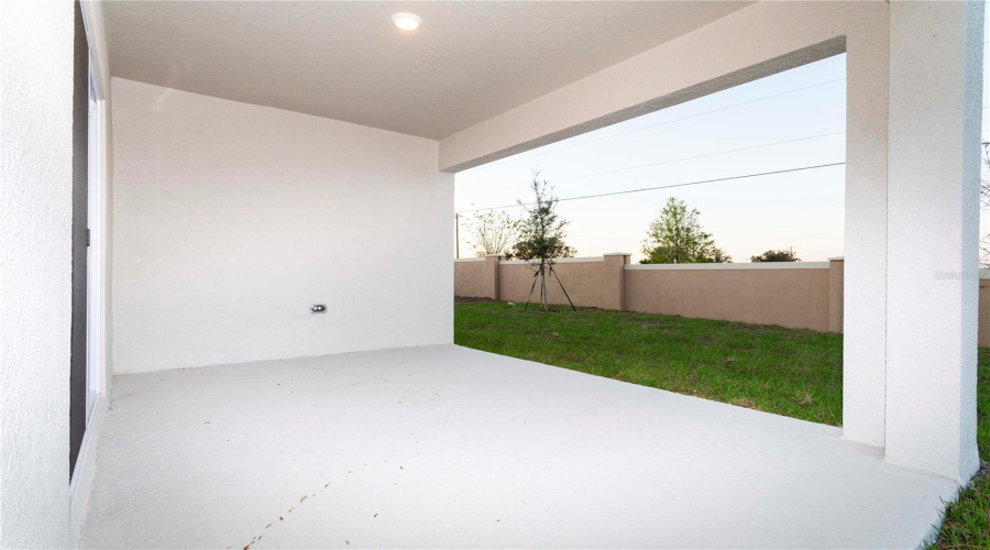 DAVENPORT, Florida 33837, 3 Bedrooms Bedrooms, ,2 BathroomsBathrooms,Residential,For Sale,POST OAK,0,MFRS5147746