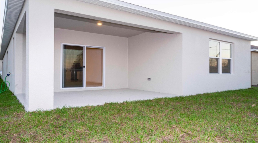 DAVENPORT, Florida 33837, 3 Bedrooms Bedrooms, ,2 BathroomsBathrooms,Residential,For Sale,POST OAK,0,MFRS5147746