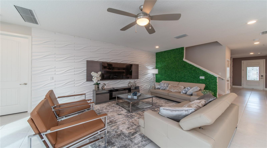 KISSIMMEE, Florida 34747, 8 Bedrooms Bedrooms, ,6 BathroomsBathrooms,Residential,For Sale,AUBURN,0,MFRO6400825