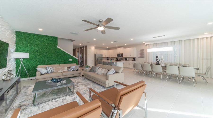 KISSIMMEE, Florida 34747, 8 Bedrooms Bedrooms, ,6 BathroomsBathrooms,Residential,For Sale,AUBURN,0,MFRO6400825