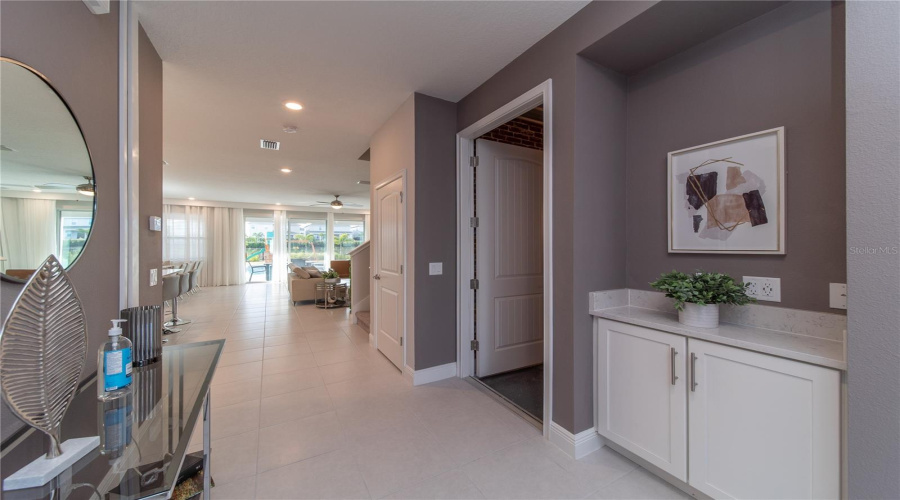 KISSIMMEE, Florida 34747, 8 Bedrooms Bedrooms, ,6 BathroomsBathrooms,Residential,For Sale,AUBURN,0,MFRO6400825