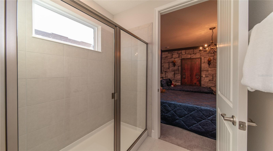 KISSIMMEE, Florida 34747, 8 Bedrooms Bedrooms, ,6 BathroomsBathrooms,Residential,For Sale,AUBURN,0,MFRO6400825