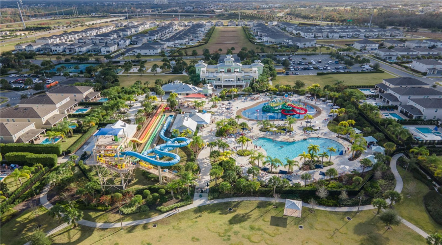 KISSIMMEE, Florida 34747, 8 Bedrooms Bedrooms, ,6 BathroomsBathrooms,Residential,For Sale,AUBURN,0,MFRO6400825