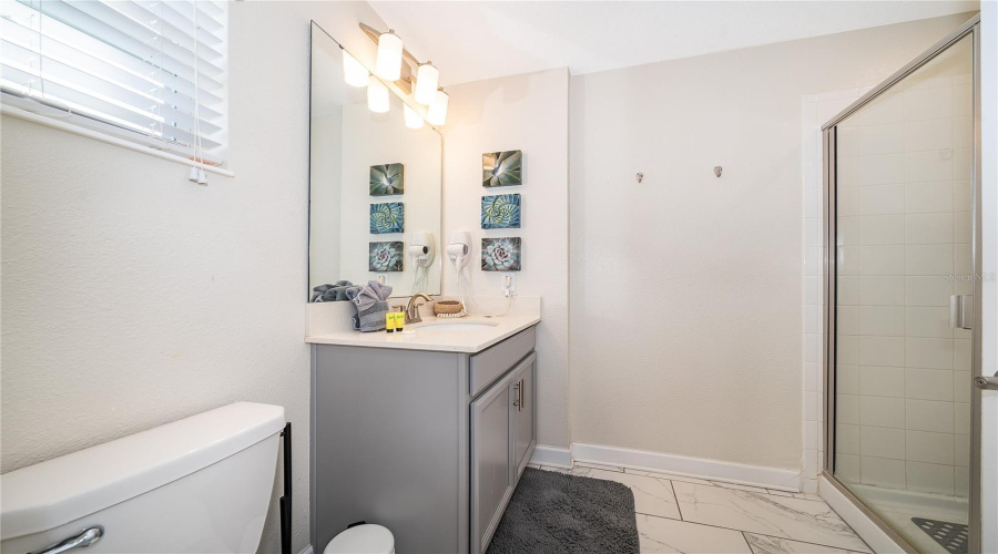 KISSIMMEE, Florida 34746, 5 Bedrooms Bedrooms, ,4 BathroomsBathrooms,Residential,For Sale,LOVE STOREY,0,MFRO6390062