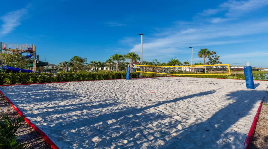 KISSIMMEE, Florida 34746, 5 Bedrooms Bedrooms, ,4 BathroomsBathrooms,Residential,For Sale,LOVE STOREY,0,MFRO6390062