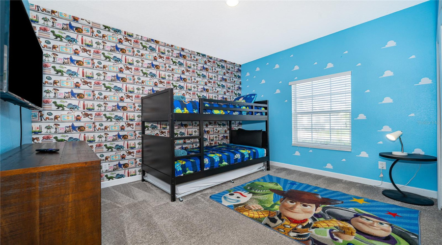 KISSIMMEE, Florida 34746, 5 Bedrooms Bedrooms, ,4 BathroomsBathrooms,Residential,For Sale,LOVE STOREY,0,MFRO6390062