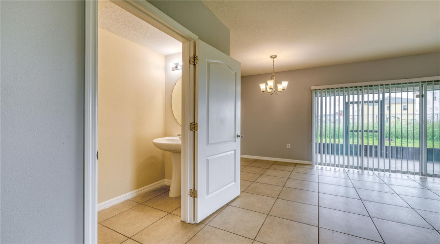 DAVENPORT, Florida 33896, 3 Bedrooms Bedrooms, ,2 BathroomsBathrooms,Residential,For Sale,ARBOR LAKES,0,MFRS5147917