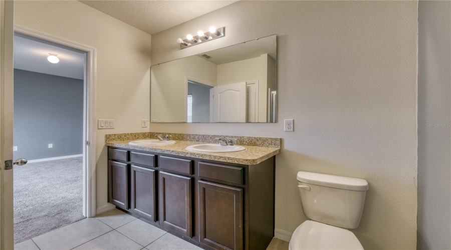 DAVENPORT, Florida 33896, 3 Bedrooms Bedrooms, ,2 BathroomsBathrooms,Residential,For Sale,ARBOR LAKES,0,MFRS5147917