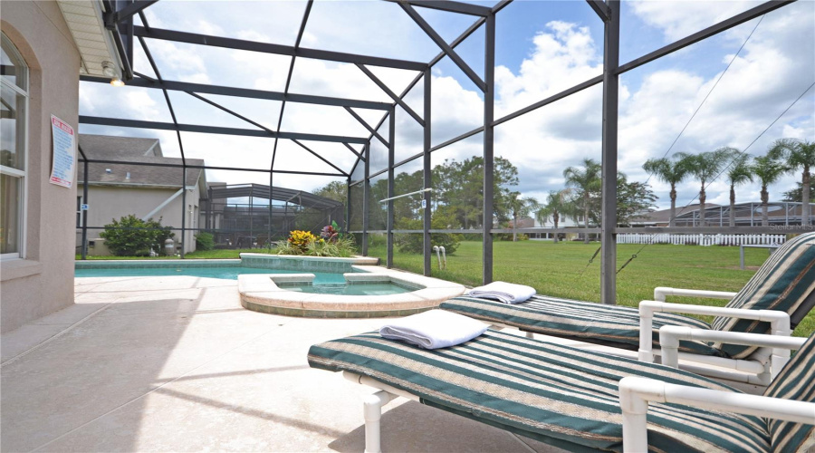 DAVENPORT, Florida 33897, 5 Bedrooms Bedrooms, ,3 BathroomsBathrooms,Residential,For Sale,CORVINA,0,MFRS5146455