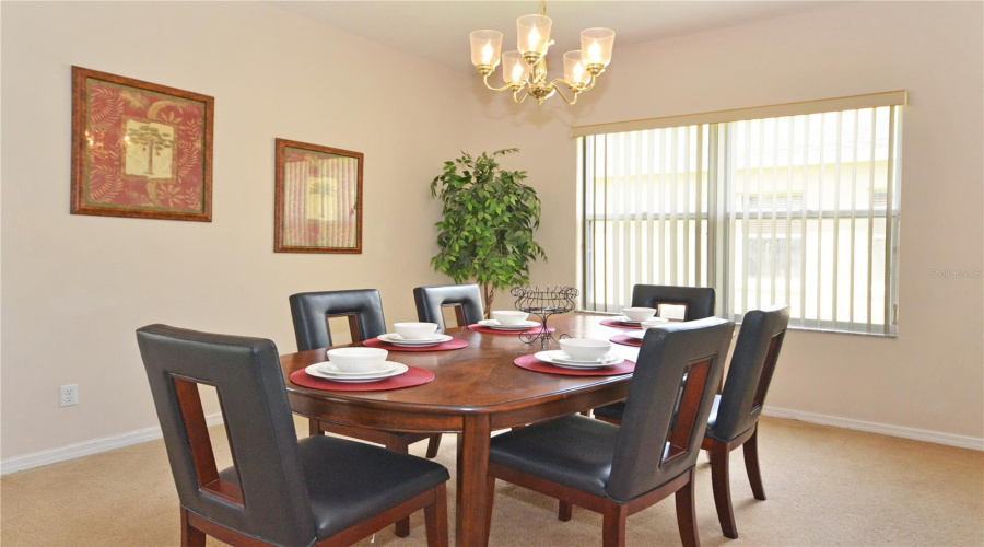 DAVENPORT, Florida 33897, 5 Bedrooms Bedrooms, ,3 BathroomsBathrooms,Residential,For Sale,CORVINA,0,MFRS5146455