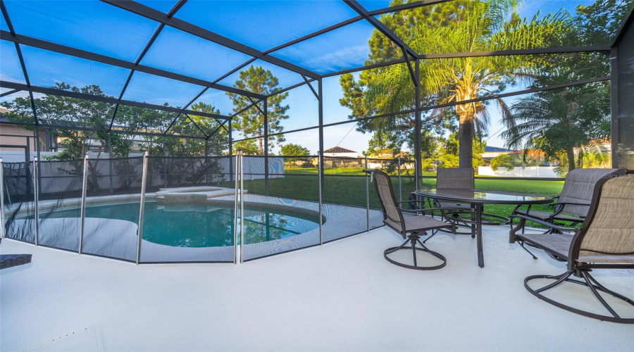 DAVENPORT, Florida 33896, 6 Bedrooms Bedrooms, ,4 BathroomsBathrooms,Residential,For Sale,PINE RIDGE,0,MFRS5121315