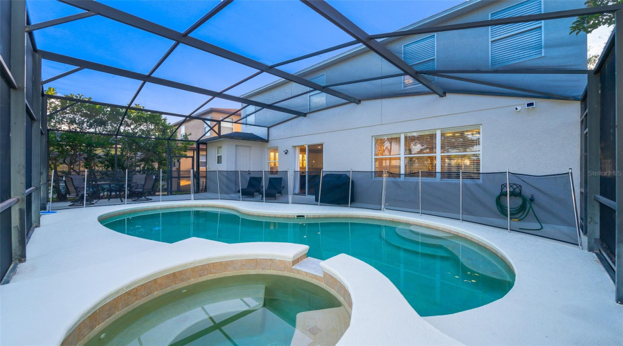 DAVENPORT, Florida 33896, 6 Bedrooms Bedrooms, ,4 BathroomsBathrooms,Residential,For Sale,PINE RIDGE,0,MFRS5121315