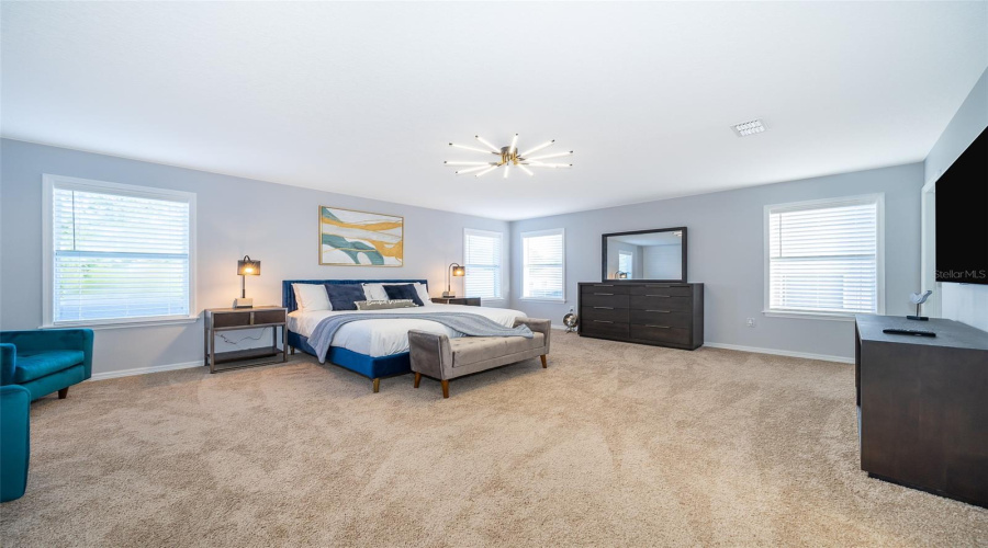 DAVENPORT, Florida 33896, 6 Bedrooms Bedrooms, ,4 BathroomsBathrooms,Residential,For Sale,PINE RIDGE,0,MFRS5121315