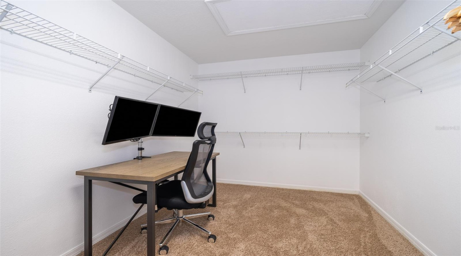 DAVENPORT, Florida 33896, 6 Bedrooms Bedrooms, ,4 BathroomsBathrooms,Residential,For Sale,PINE RIDGE,0,MFRS5121315