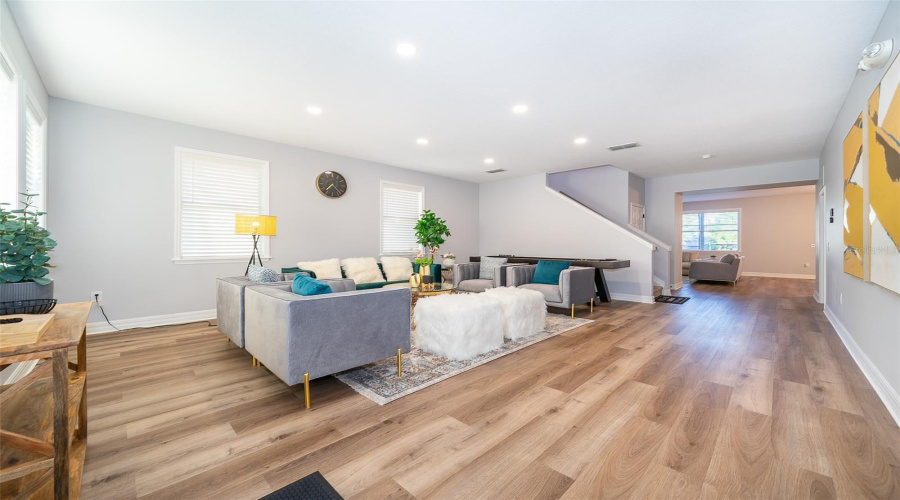 DAVENPORT, Florida 33896, 6 Bedrooms Bedrooms, ,4 BathroomsBathrooms,Residential,For Sale,PINE RIDGE,0,MFRS5121315