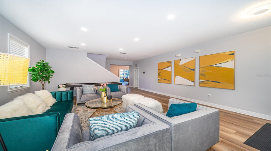 DAVENPORT, Florida 33896, 6 Bedrooms Bedrooms, ,4 BathroomsBathrooms,Residential,For Sale,PINE RIDGE,0,MFRS5121315