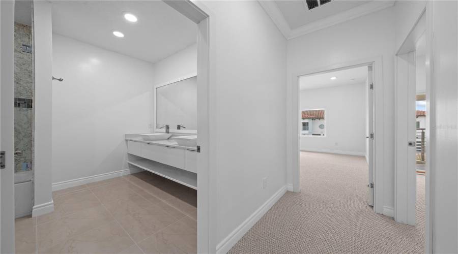 DAVENPORT, Florida 33837, 3 Bedrooms Bedrooms, ,2 BathroomsBathrooms,Residential,For Sale,GREENBRIAR,0,MFRS5148404