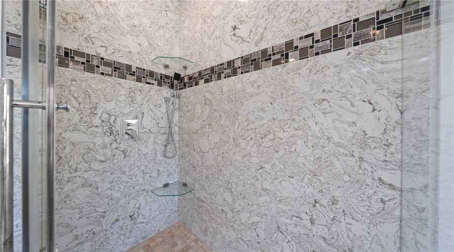 DAVENPORT, Florida 33837, 3 Bedrooms Bedrooms, ,2 BathroomsBathrooms,Residential,For Sale,GREENBRIAR,0,MFRS5148404