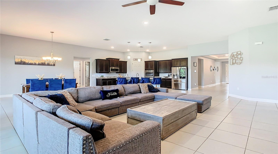 KISSIMMEE, Florida 34746, 4 Bedrooms Bedrooms, ,3 BathroomsBathrooms,Residential,For Sale,AGOSTINO TER,0,MFRS5148406