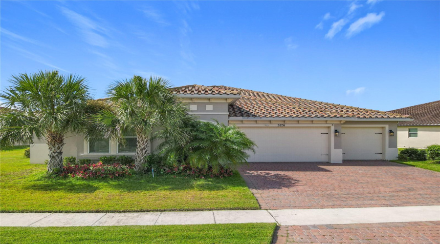 KISSIMMEE, Florida 34746, 4 Bedrooms Bedrooms, ,3 BathroomsBathrooms,Residential,For Sale,AGOSTINO TER,0,MFRS5148406