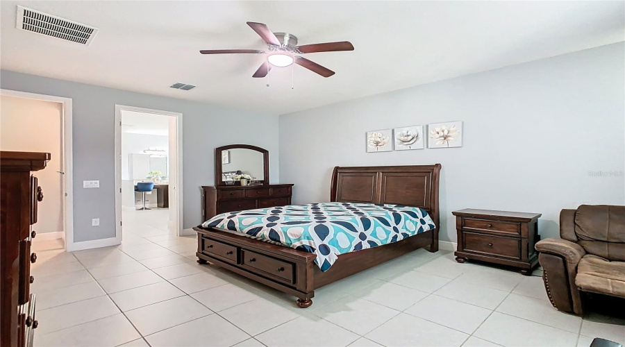 KISSIMMEE, Florida 34746, 4 Bedrooms Bedrooms, ,3 BathroomsBathrooms,Residential,For Sale,AGOSTINO TER,0,MFRS5148406