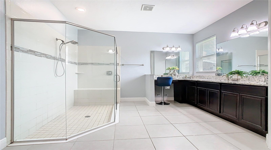 KISSIMMEE, Florida 34746, 4 Bedrooms Bedrooms, ,3 BathroomsBathrooms,Residential,For Sale,AGOSTINO TER,0,MFRS5148406