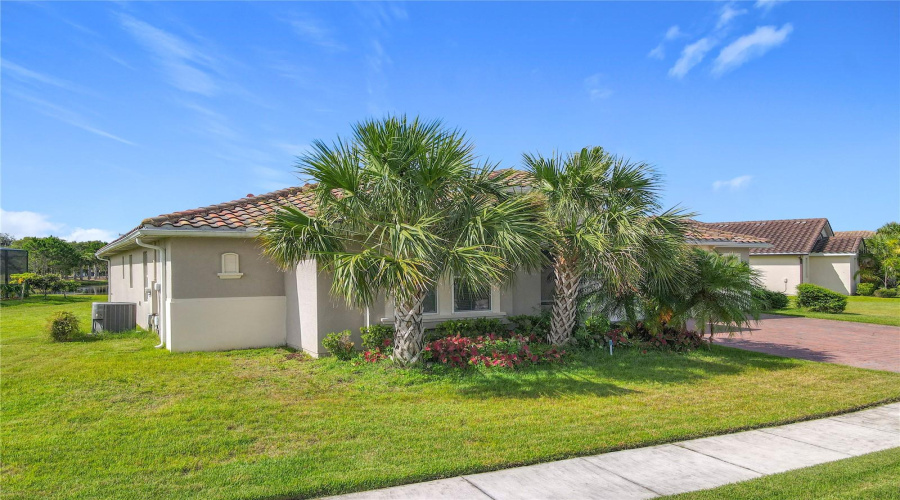 KISSIMMEE, Florida 34746, 4 Bedrooms Bedrooms, ,3 BathroomsBathrooms,Residential,For Sale,AGOSTINO TER,0,MFRS5148406
