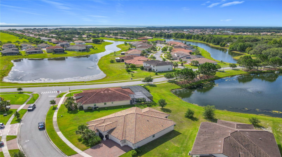 KISSIMMEE, Florida 34746, 4 Bedrooms Bedrooms, ,3 BathroomsBathrooms,Residential,For Sale,AGOSTINO TER,0,MFRS5148406