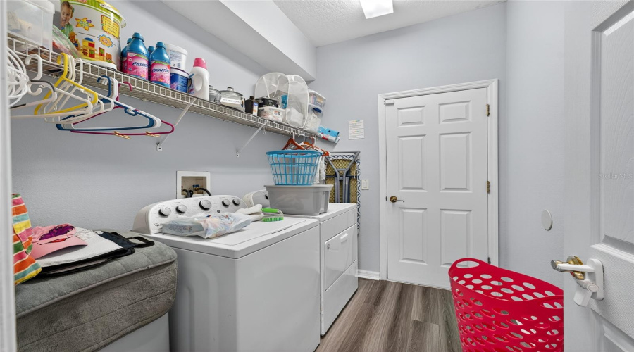 KISSIMMEE, Florida 34746, 5 Bedrooms Bedrooms, ,3 BathroomsBathrooms,Residential,For Sale,CUMBRIAN LAKES CT.,0,MFRO6356985