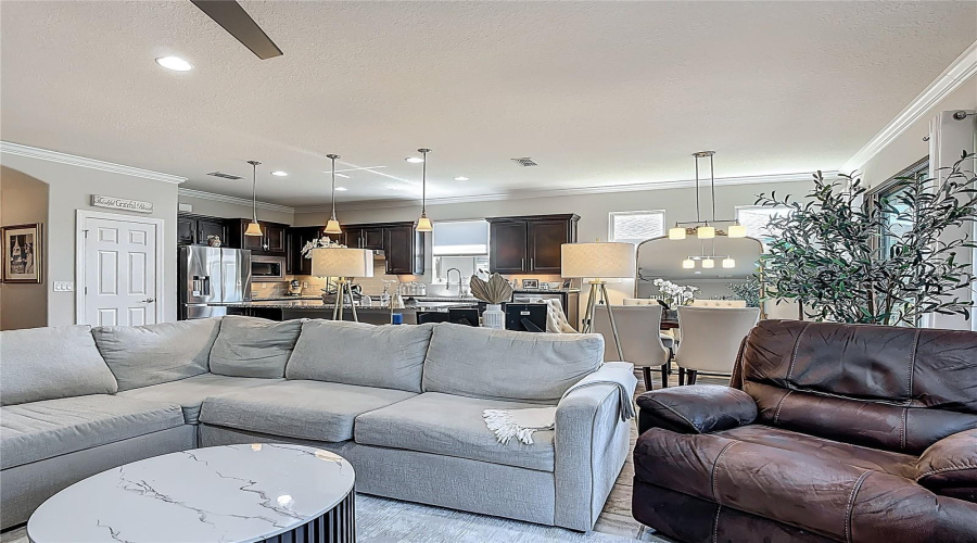 DAVENPORT, Florida 33837, 2 Bedrooms Bedrooms, ,2 BathroomsBathrooms,Residential,For Sale,CANTABRIA,0,MFRS5131975