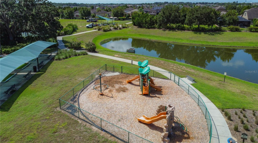 DAVENPORT, Florida 33837, 2 Bedrooms Bedrooms, ,2 BathroomsBathrooms,Residential,For Sale,CANTABRIA,0,MFRS5131975