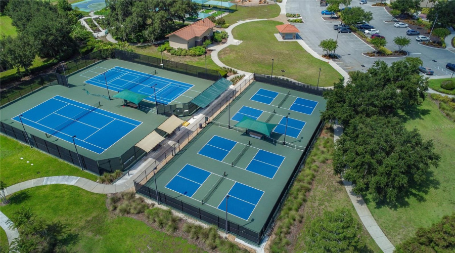 DAVENPORT, Florida 33837, 2 Bedrooms Bedrooms, ,2 BathroomsBathrooms,Residential,For Sale,CANTABRIA,0,MFRS5131975