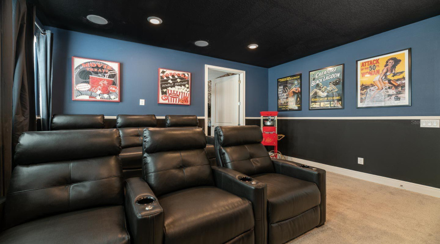 KISSIMMEE, Florida 34747, 6 Bedrooms Bedrooms, ,6 BathroomsBathrooms,Residential,For Sale,SOUTHFIELD,0,MFRO6397268