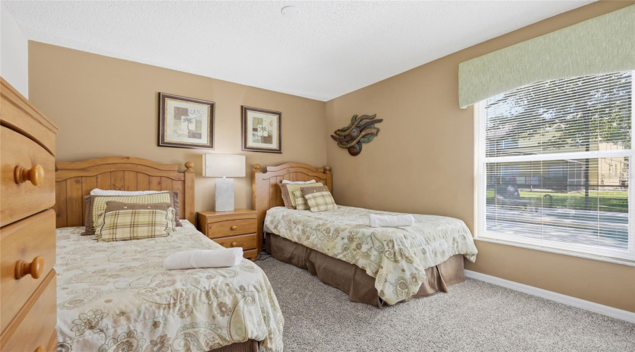 KISSIMMEE, Florida 34747, 4 Bedrooms Bedrooms, ,3 BathroomsBathrooms,Residential,For Sale,LIDO KEY,0,MFRO6397773