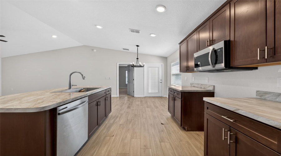 DAVENPORT, Florida 33837, 3 Bedrooms Bedrooms, ,2 BathroomsBathrooms,Residential,For Sale,NOBLE,0,MFRG5111154