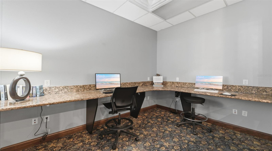 Clubhouse internet cafe