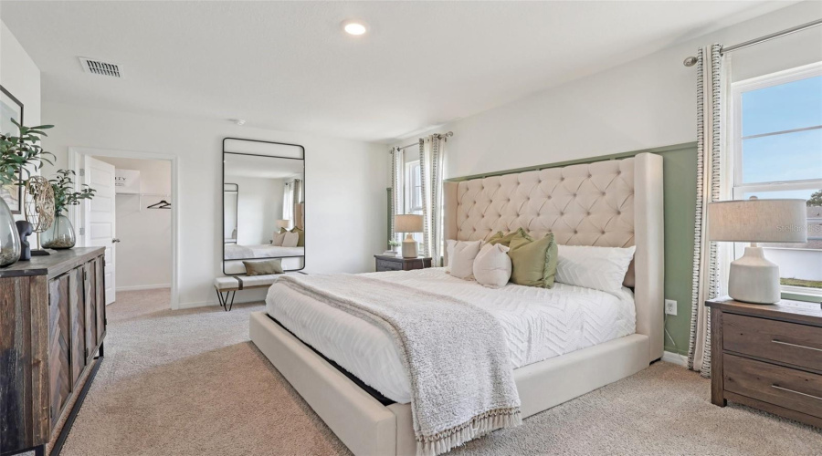 DAVENPORT, Florida 33837, 5 Bedrooms Bedrooms, ,3 BathroomsBathrooms,Residential,For Sale,SNOWFALL BEND,0,MFRO6401751