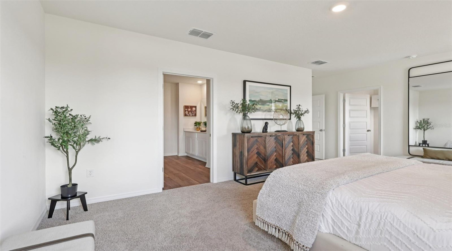 DAVENPORT, Florida 33837, 5 Bedrooms Bedrooms, ,3 BathroomsBathrooms,Residential,For Sale,SNOWFALL BEND,0,MFRO6401751