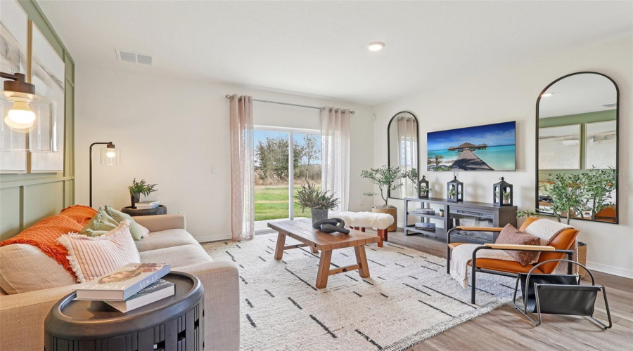 DAVENPORT, Florida 33837, 5 Bedrooms Bedrooms, ,3 BathroomsBathrooms,Residential,For Sale,SNOWFALL BEND,0,MFRO6401751