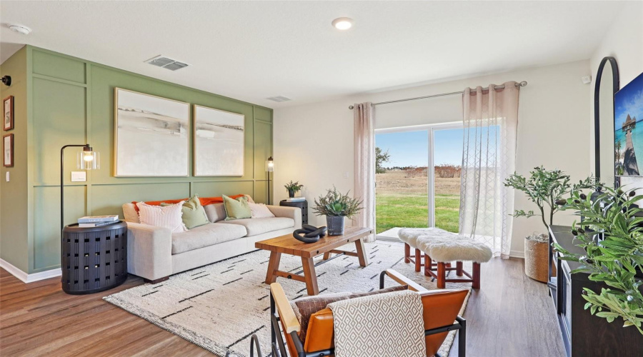 DAVENPORT, Florida 33837, 5 Bedrooms Bedrooms, ,3 BathroomsBathrooms,Residential,For Sale,SNOWFALL BEND,0,MFRO6401751