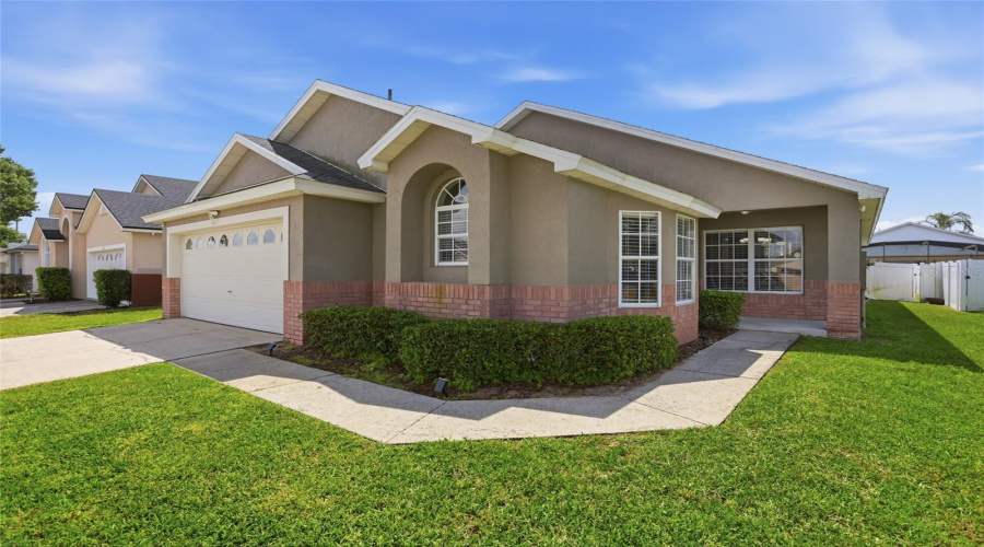 KISSIMMEE, Florida 34747, 4 Bedrooms Bedrooms, ,3 BathroomsBathrooms,Residential,For Sale,ONEIDA,0,MFRS5147106